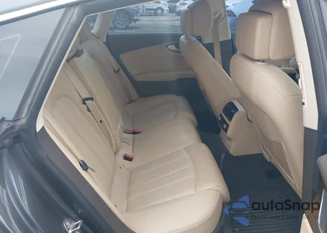 2015 Audi A7 3.0T Premium Plus z USA, uszkodzony, nr VIN WAU2GAFC2FN030704